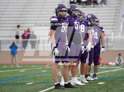 Thumbnail 1 in Boerne vs. Gregory-Portland (UIL 5A D2 Football Regional) photogallery.