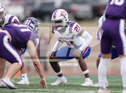 Thumbnail 2 in Boerne vs. Gregory-Portland (UIL 5A D2 Football Regional) photogallery.