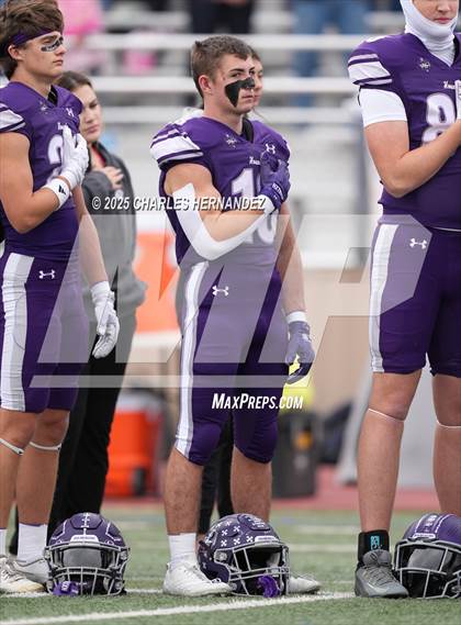 Thumbnail 1 in Boerne vs. Gregory-Portland (UIL 5A D2 Football Regional) photogallery.
