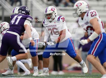 Thumbnail 3 in Boerne vs. Gregory-Portland (UIL 5A D2 Football Regional) photogallery.