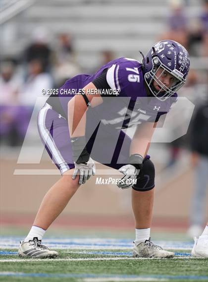 Thumbnail 1 in Boerne vs. Gregory-Portland (UIL 5A D2 Football Regional) photogallery.