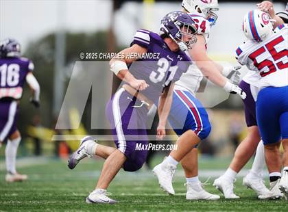 Thumbnail 2 in Boerne vs. Gregory-Portland (UIL 5A D2 Football Regional) photogallery.