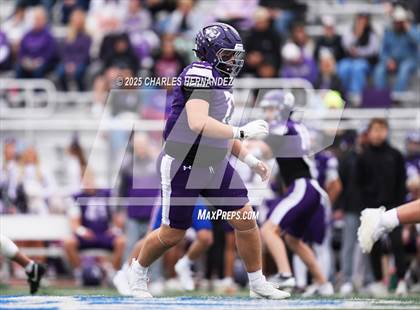 Thumbnail 2 in Boerne vs. Gregory-Portland (UIL 5A D2 Football Regional) photogallery.