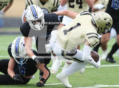 Thumbnail 1 in Palmer vs Gunter (UIL Class 3A Division II Regional Semifinal) photogallery.
