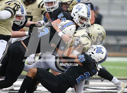 Thumbnail 3 in Palmer vs Gunter (UIL Class 3A Division II Regional Semifinal) photogallery.
