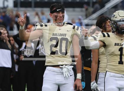 Thumbnail 3 in Palmer vs Gunter (UIL Class 3A Division II Regional Semifinal) photogallery.