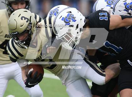Thumbnail 1 in Palmer vs Gunter (UIL Class 3A Division II Regional Semifinal) photogallery.