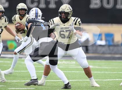 Thumbnail 3 in Palmer vs Gunter (UIL Class 3A Division II Regional Semifinal) photogallery.