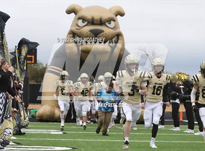 Thumbnail 1 in Palmer vs Gunter (UIL Class 3A Division II Regional Semifinal) photogallery.