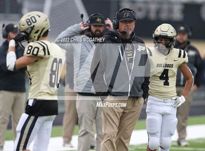 Thumbnail 3 in Palmer vs Gunter (UIL Class 3A Division II Regional Semifinal) photogallery.