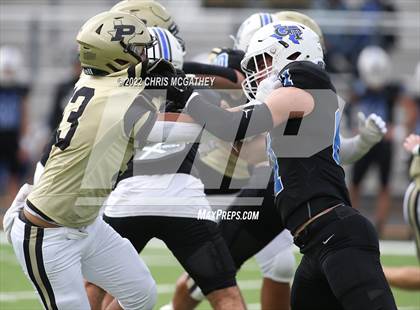 Thumbnail 1 in Palmer vs Gunter (UIL Class 3A Division II Regional Semifinal) photogallery.