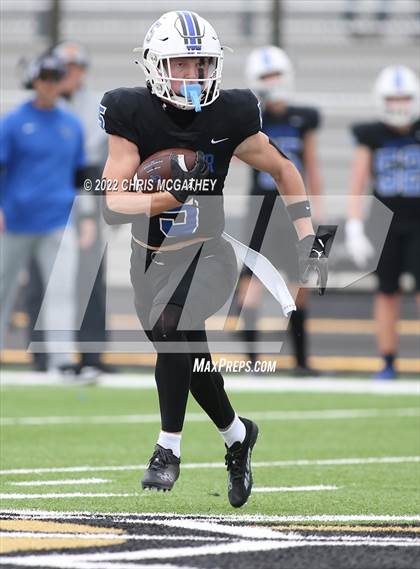 Thumbnail 1 in Palmer vs Gunter (UIL Class 3A Division II Regional Semifinal) photogallery.