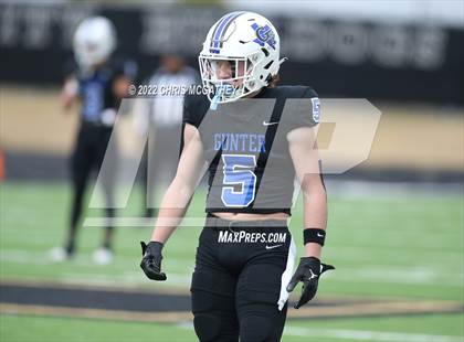 Thumbnail 2 in Palmer vs Gunter (UIL Class 3A Division II Regional Semifinal) photogallery.