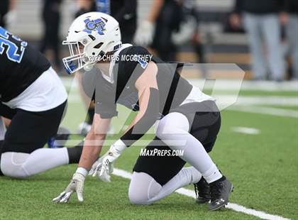 Thumbnail 3 in Palmer vs Gunter (UIL Class 3A Division II Regional Semifinal) photogallery.