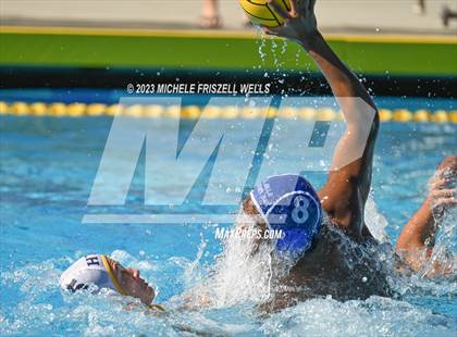 Thumbnail 1 in La Jolla Country Day vs High Tech (CIF SDS DIV.3) photogallery.