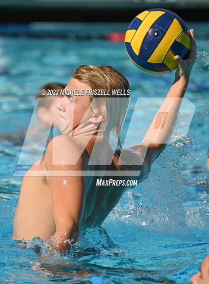 Thumbnail 2 in La Jolla Country Day vs High Tech (CIF SDS DIV.3) photogallery.