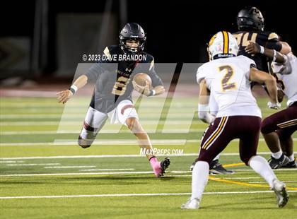 Thumbnail 2 in Simi Valley @ Oaks Christian photogallery.