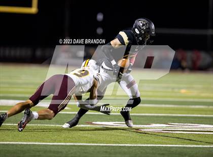Thumbnail 1 in Simi Valley @ Oaks Christian photogallery.