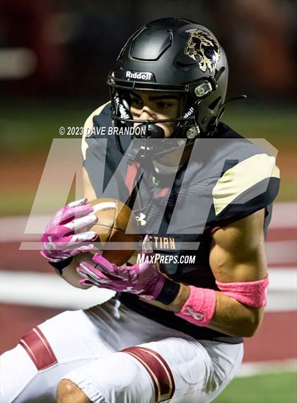 Thumbnail 2 in Simi Valley @ Oaks Christian photogallery.
