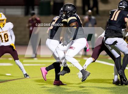 Thumbnail 3 in Simi Valley @ Oaks Christian photogallery.