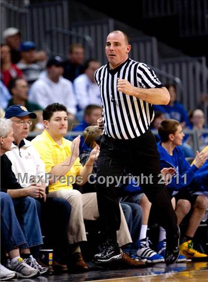 Thumbnail 1 in Newport Central Catholic vs Dixie (KHSAA Ninth Region Championship) photogallery.