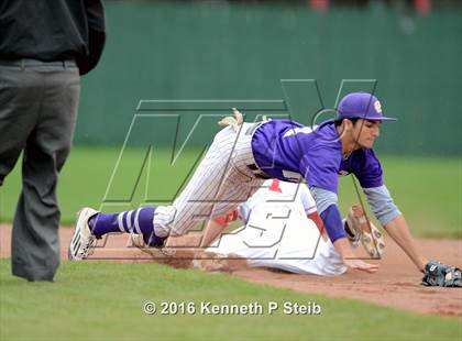 Thumbnail 3 in Opelousas Catholic vs. Dunham (ACHS Tournament) photogallery.
