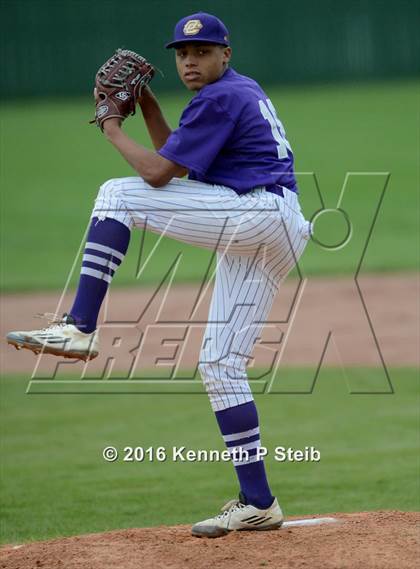 Thumbnail 2 in Opelousas Catholic vs. Dunham (ACHS Tournament) photogallery.