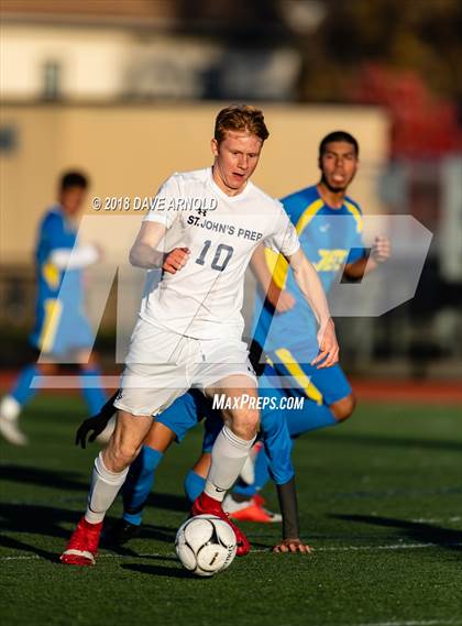Thumbnail 2 in St. John's Prep @ East Boston (MIAA Division1 North Semifinal) photogallery.