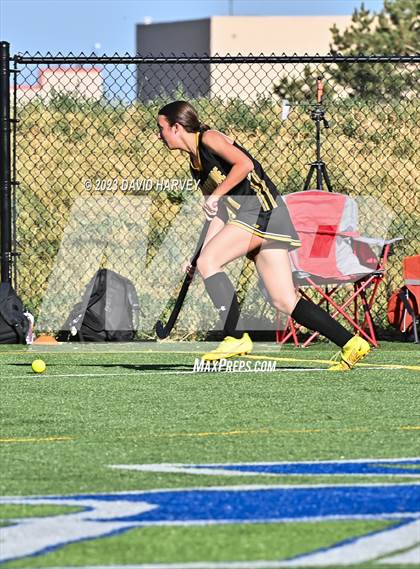 Thumbnail 3 in Arapahoe vs Dakota Ridge  photogallery.