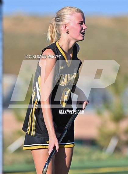 Thumbnail 3 in Arapahoe vs Dakota Ridge  photogallery.