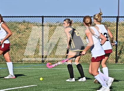 Thumbnail 3 in Arapahoe vs Dakota Ridge  photogallery.