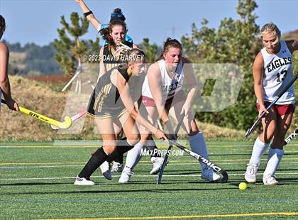 Thumbnail 1 in Arapahoe vs Dakota Ridge  photogallery.