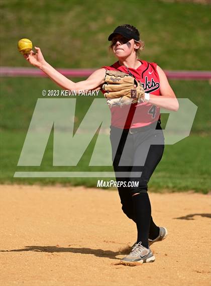 Thumbnail 3 in Guilford @ Sacred Heart Academy photogallery.