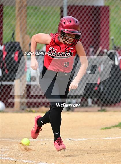 Thumbnail 3 in Guilford @ Sacred Heart Academy photogallery.