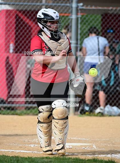 Thumbnail 3 in Guilford @ Sacred Heart Academy photogallery.