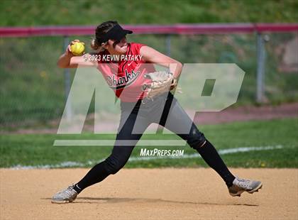 Thumbnail 3 in Guilford @ Sacred Heart Academy photogallery.