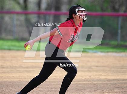 Thumbnail 3 in Guilford @ Sacred Heart Academy photogallery.