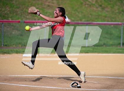 Thumbnail 2 in Guilford @ Sacred Heart Academy photogallery.
