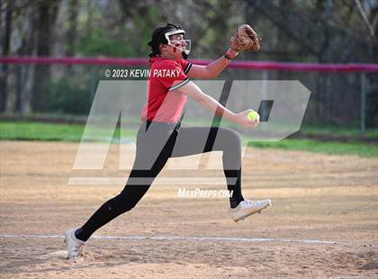 Thumbnail 2 in Guilford @ Sacred Heart Academy photogallery.