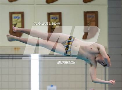 Thumbnail 2 in IHSAA Section 9 (1 Meter Diving Finals) photogallery.