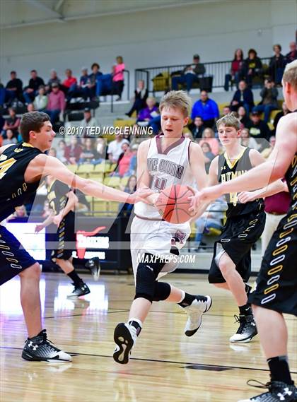 Thumbnail 2 in Quitman vs. White County Central (AAA 2A District Playoff) photogallery.