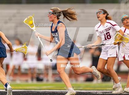 Thumbnail 2 in Blythewood vs Carolina Forest (SCHSL 5A Div 1 Round 1) photogallery.