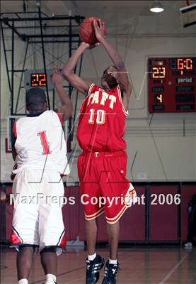 Thumbnail 1 in Taft vs. Artesia (California Hoops Challenge) photogallery.