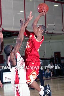 Thumbnail 2 in Taft vs. Artesia (California Hoops Challenge) photogallery.