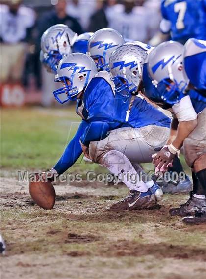 Thumbnail 3 in Elk Grove @ Rocklin (CIF SJS D2 Playoffs) photogallery.