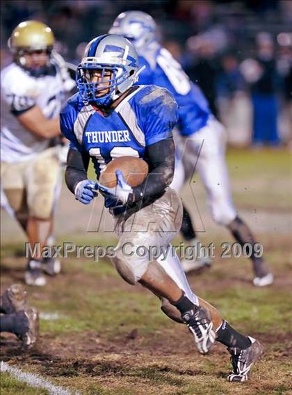 Thumbnail 3 in Elk Grove @ Rocklin (CIF SJS D2 Playoffs) photogallery.