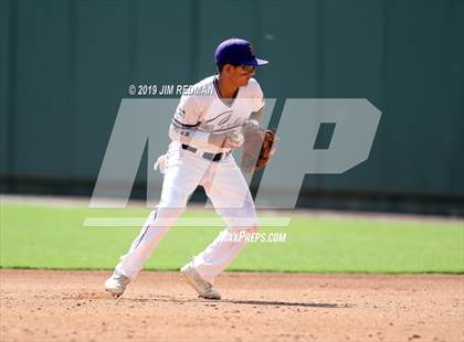 Thumbnail 2 in New Home vs. D'Hanis (UIL 1A Final) photogallery.