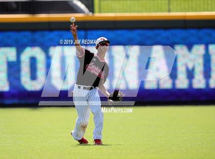 Thumbnail 2 in New Home vs. D'Hanis (UIL 1A Final) photogallery.
