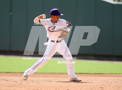 Thumbnail 1 in New Home vs. D'Hanis (UIL 1A Final) photogallery.