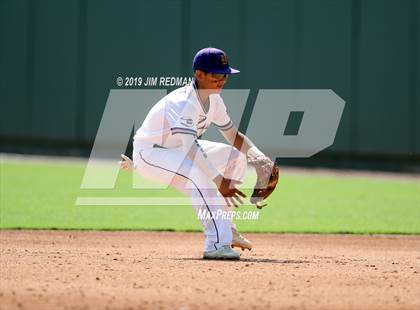 Thumbnail 1 in New Home vs. D'Hanis (UIL 1A Final) photogallery.